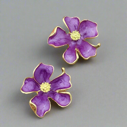 Sweet Flower Stud Earrings for Women Purple Enamel Oil Curled Petals Stud Earrings Wedding Party Trendy Cute Jewelry Girls Gift