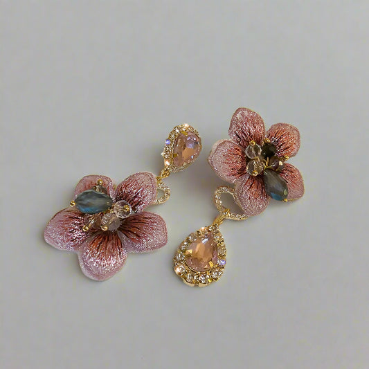 2024 Korean New Asymmetric Water Drop Crystal Flower Earrings Fashion Temperament Sweet Versatile Earrings Female Jewelry