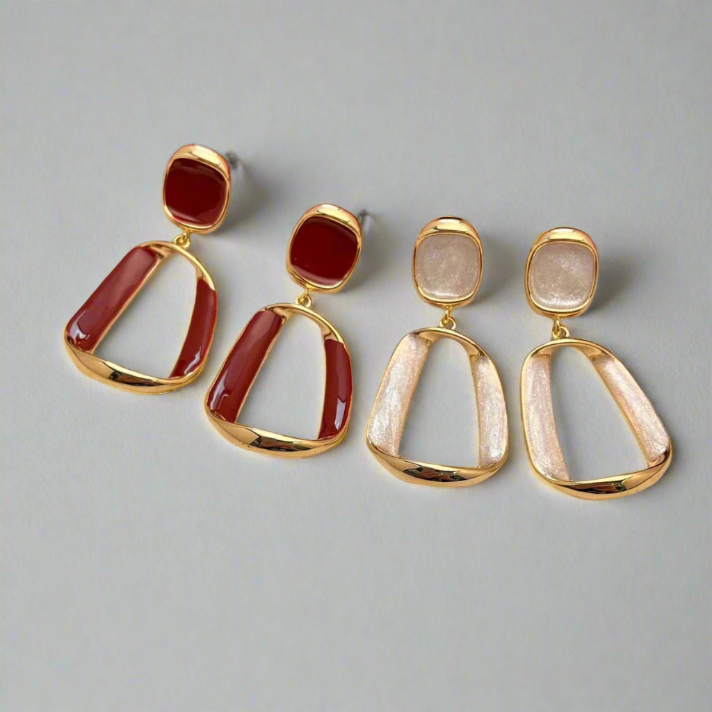 Hollow Out Square Dangle Earrings for Women Simple Metal Twist Enamel Oil Geometry Drop Earrings Party White Wine Red Jewelry